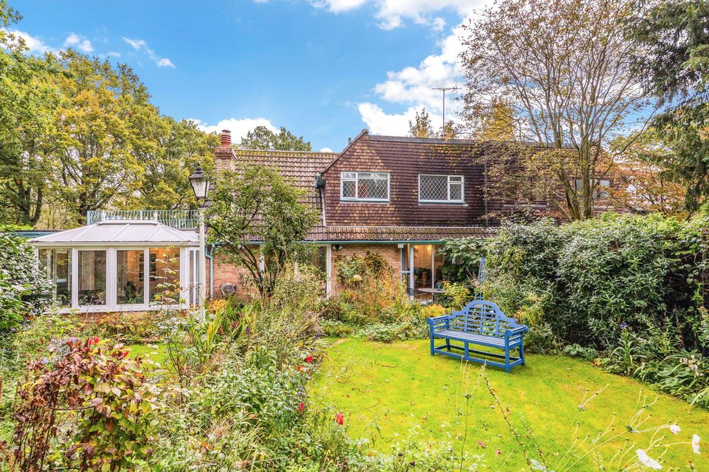 Property photo 3 of 16