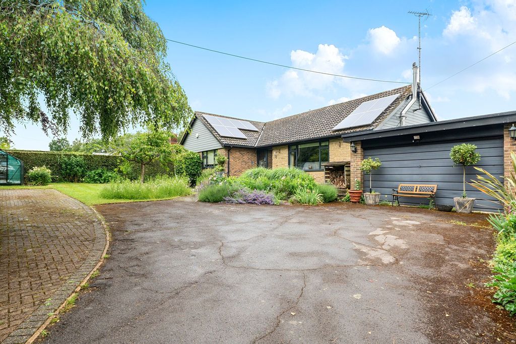 Property photo 1 of 34