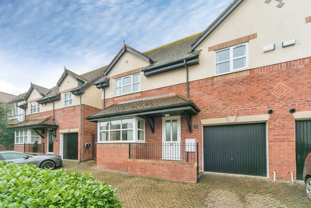 Property photo 1 of 18 Pbox-Img.Jpg