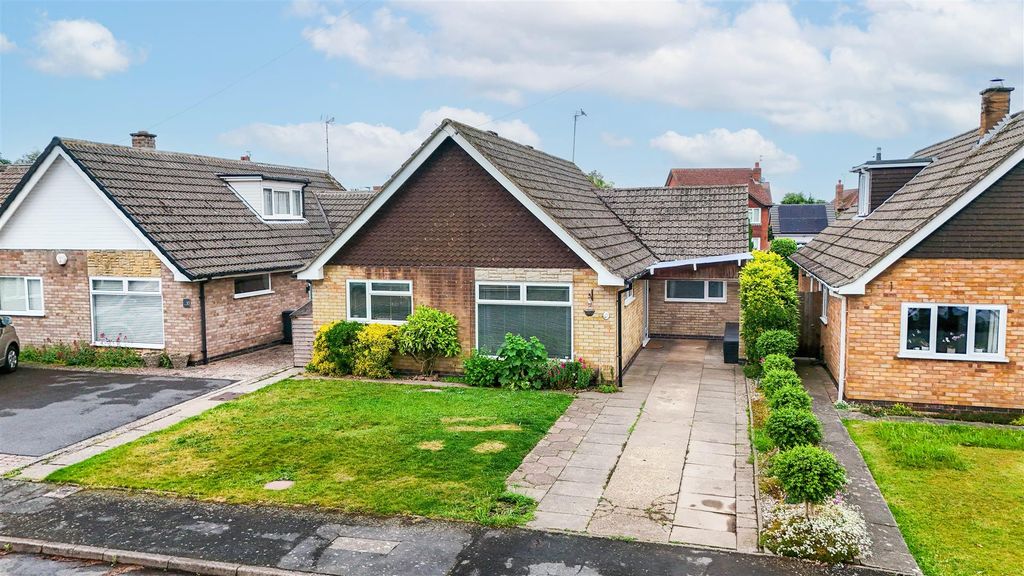 Property photo 1 of 18 1