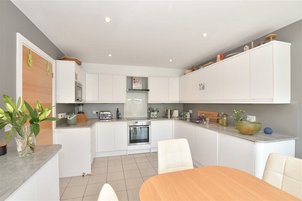 Property photo 2 of 16 Kitchen/ Diner