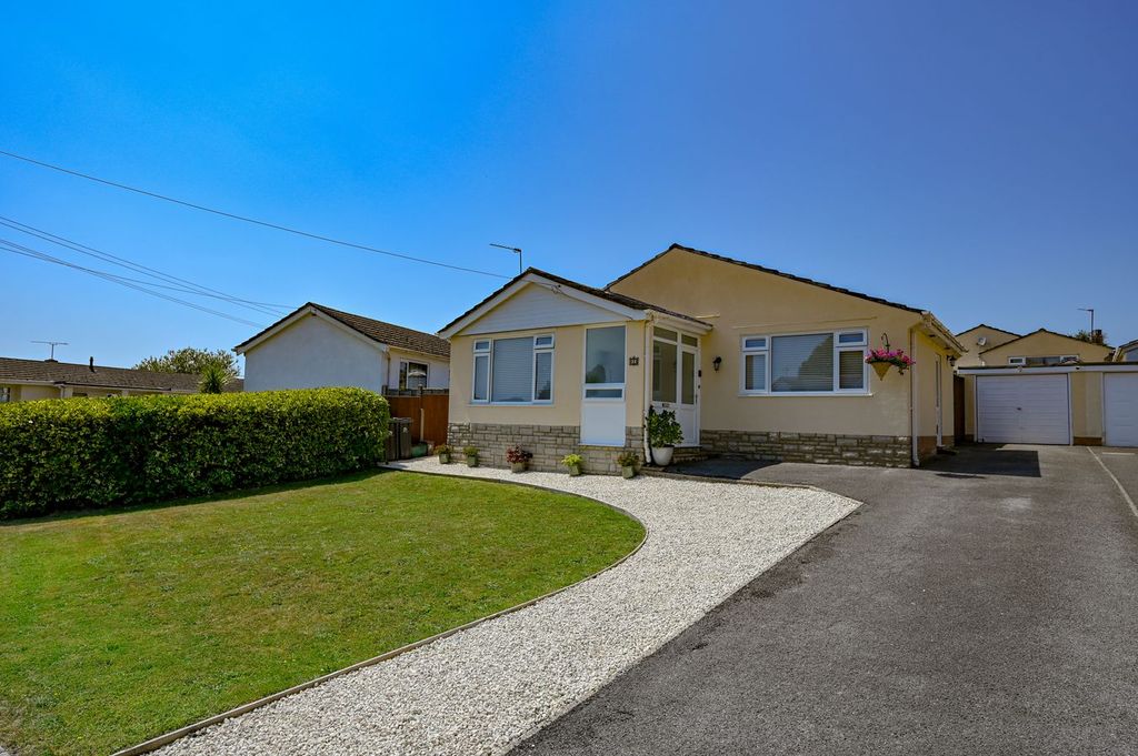 Property photo 1 of 14