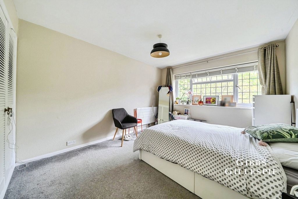Property photo 3 of 15 Pbox-Img.Jpg