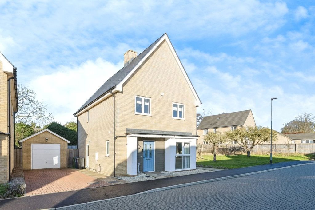 Property photo 2 of 34 Picture No. 21
