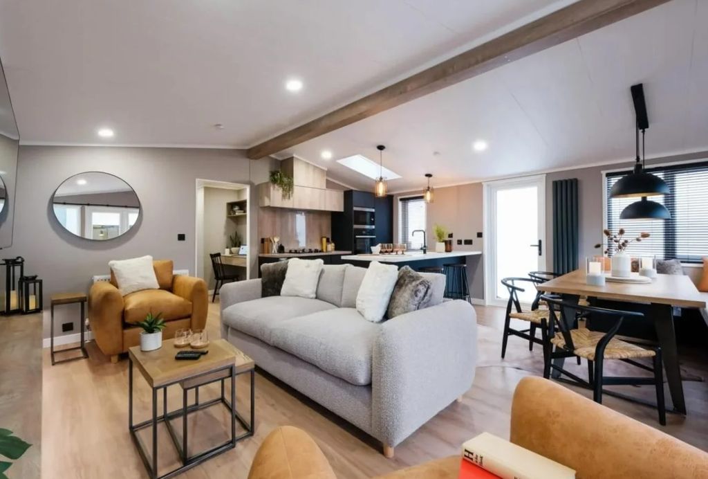 Property photo 1 of 12 Screenshot 2026 01 20 163113