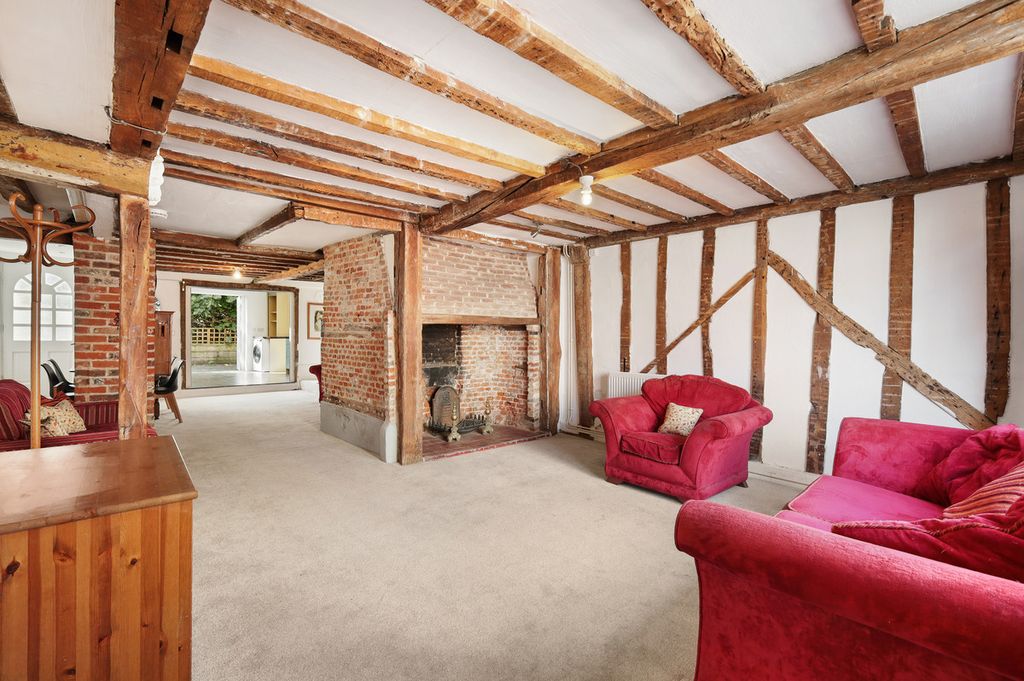 Property photo 2 of 22