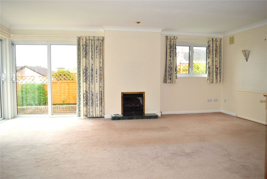 Property photo 3 of 15 Picture No. 08