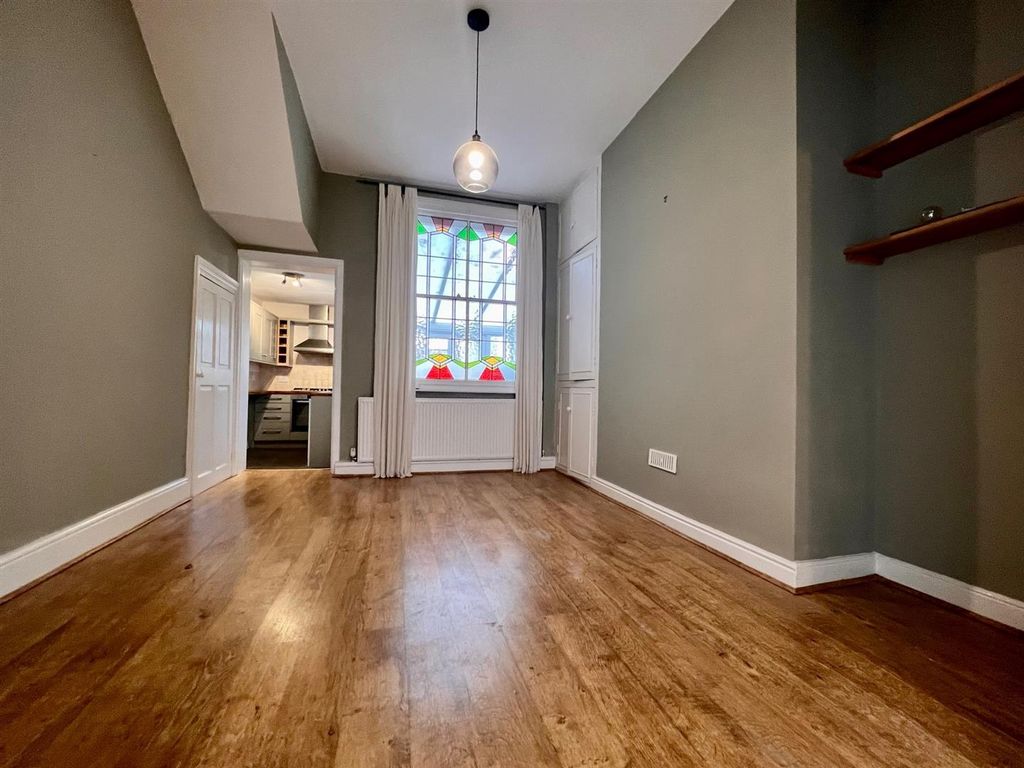 Property photo 3 of 12 Pic 3.Jpg