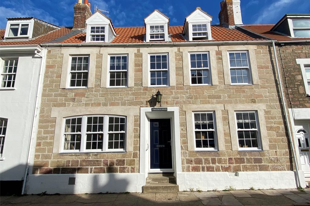 Property photo 1 of 21