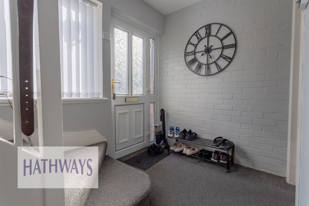 Property photo 3 of 51