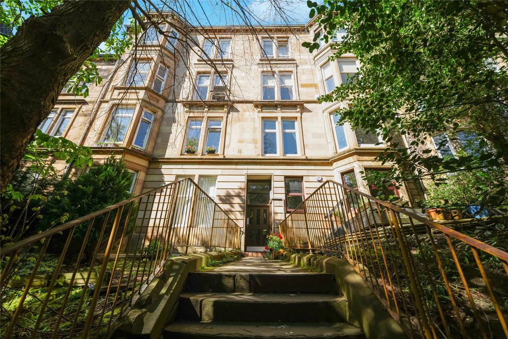 Property photo 1 of 21 Picture No. 02