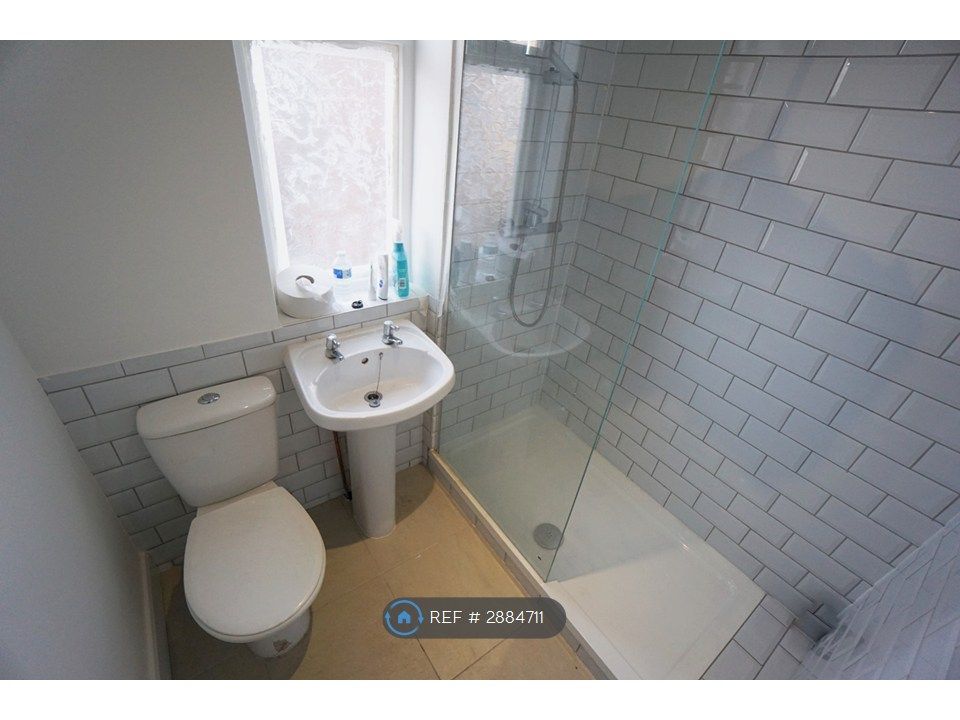 Property photo 2 of 3