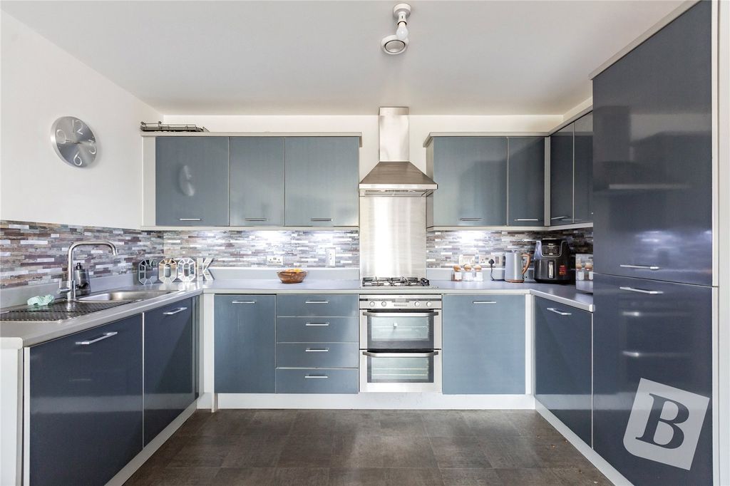 Property photo 2 of 15 Lounge/Diner/Kitchen