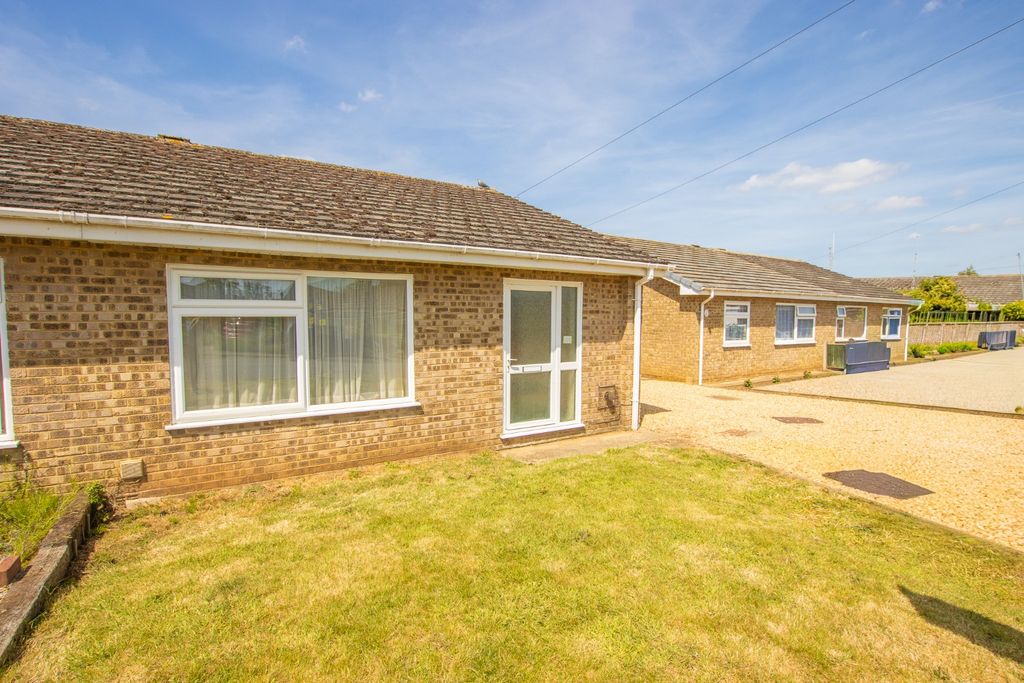 Property photo 2 of 11 5191302