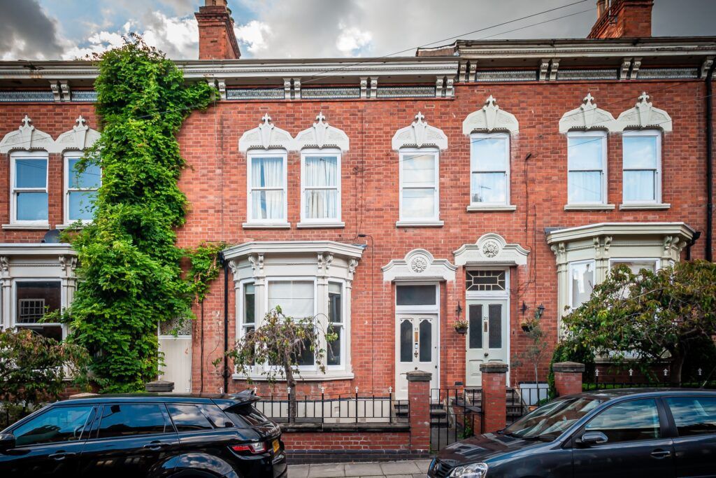 Property photo 1 of 22