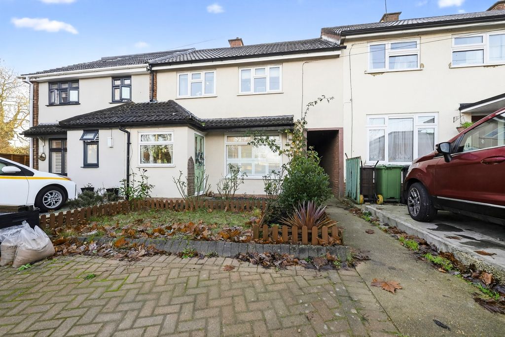 Property photo 1 of 18