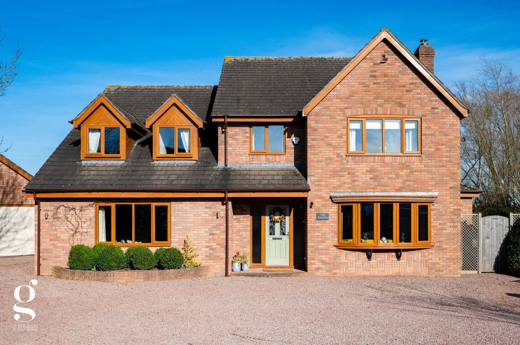 Property photo 1 of 63