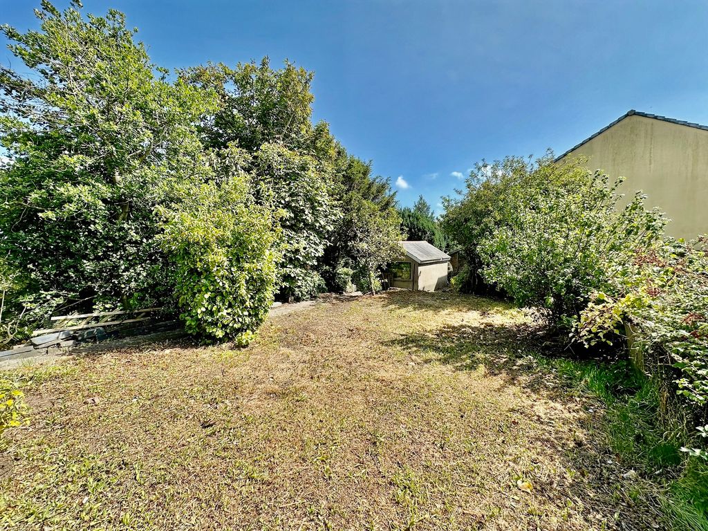 Property photo 3 of 19 Garden