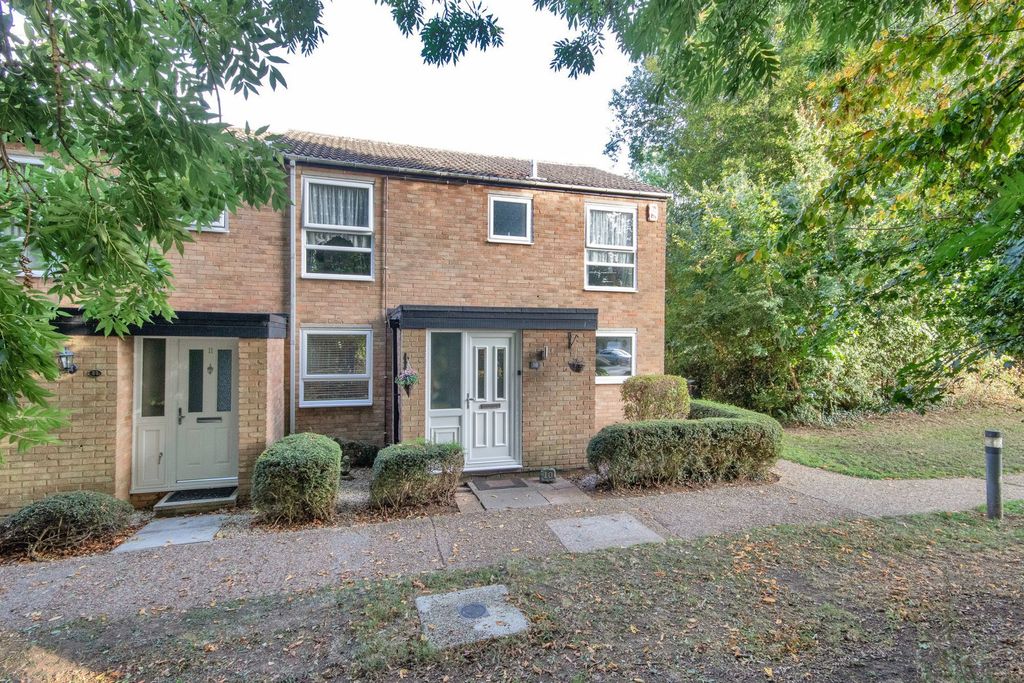 Property photo 1 of 18