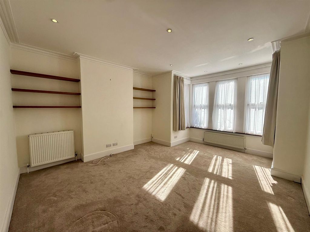 Property photo 3 of 9 Living Room