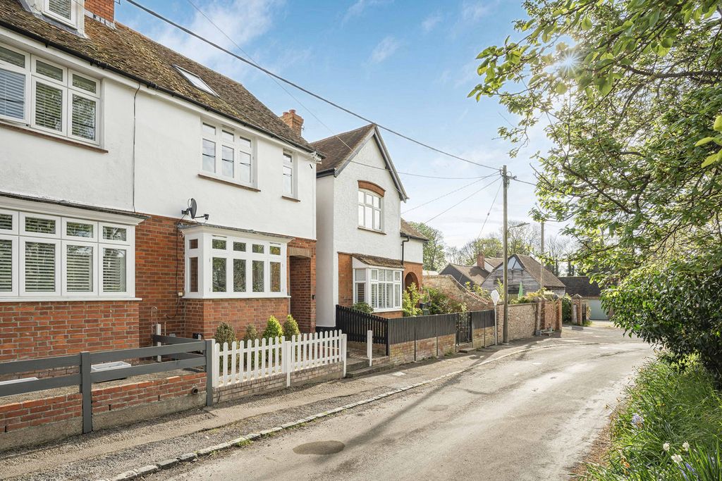 Property photo 1 of 30