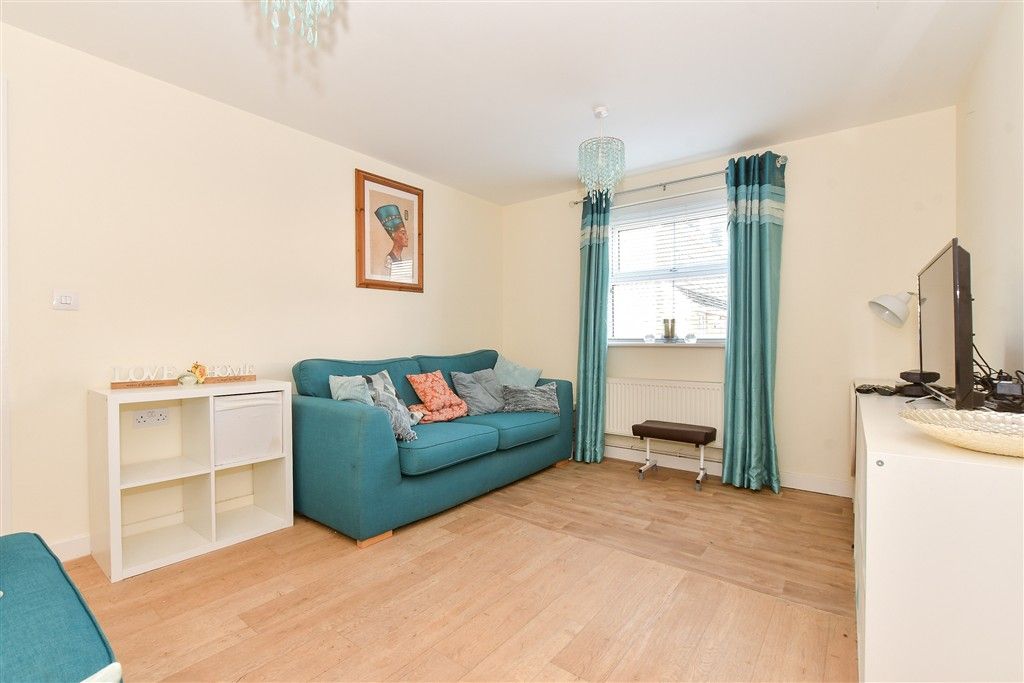 Property photo 2 of 11 Lounge/ Dining Room