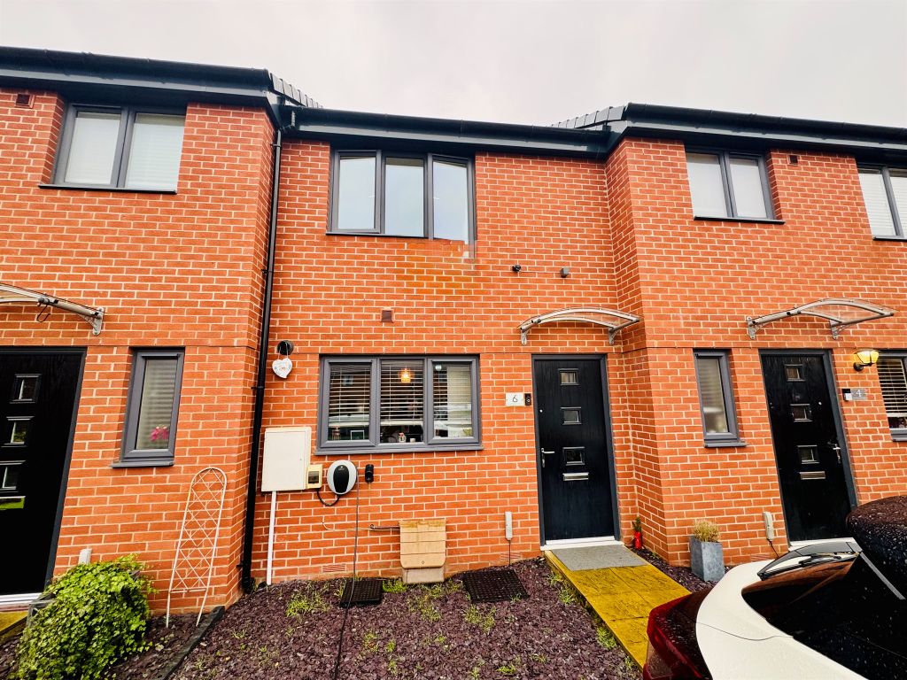 Property photo 1 of 9