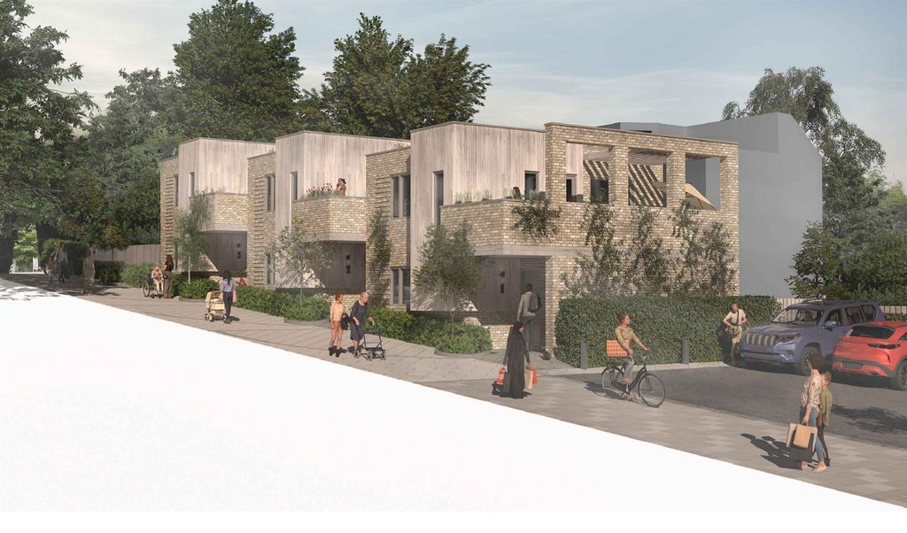 Property photo 3 of 3