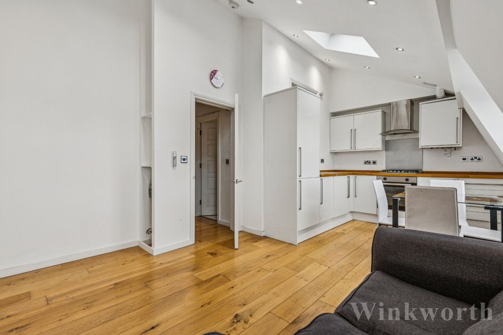 Property photo 3 of 15 Picture No. 09