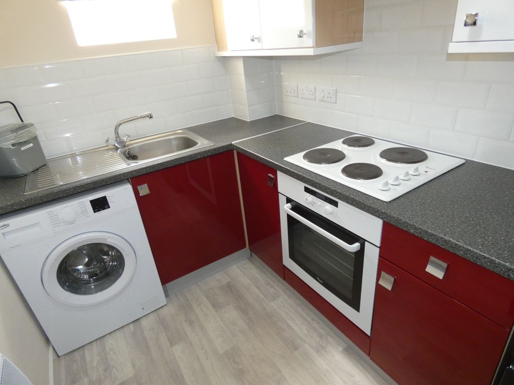 Property photo 2 of 16