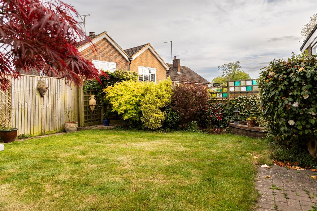 Property photo 2 of 19