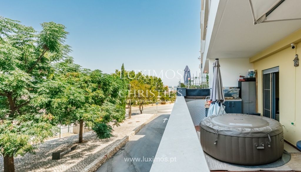 Property photo 1 of 25