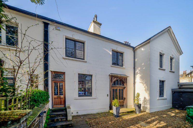 Property photo 1 of 29 Picture No. 85