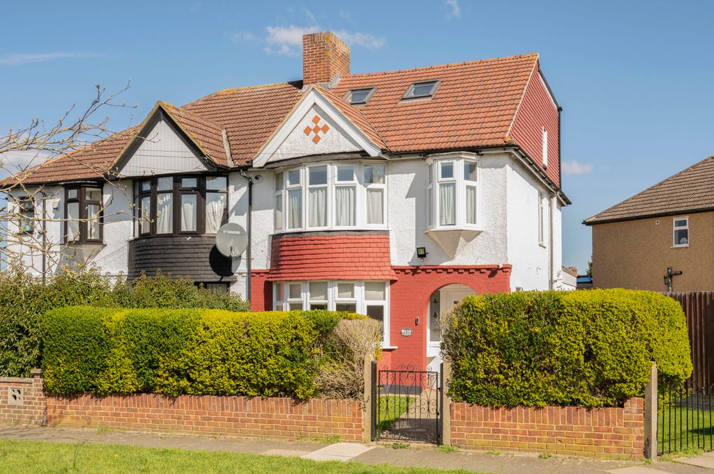 Property photo 1 of 27 Picture No. 23