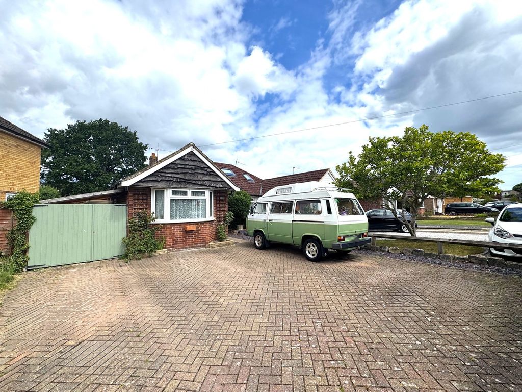Property photo 1 of 19