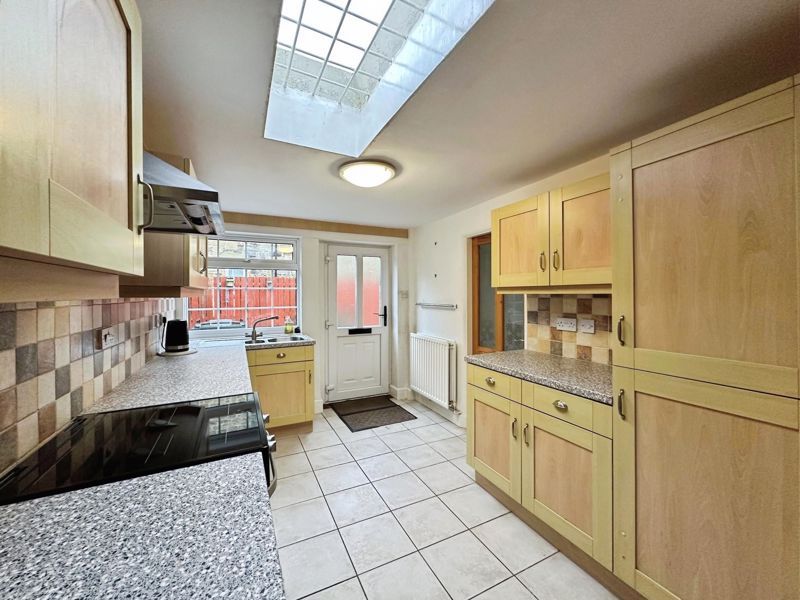 Property photo 2 of 20 Photo 16