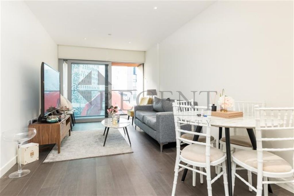 Property photo 2 of 8 Reception