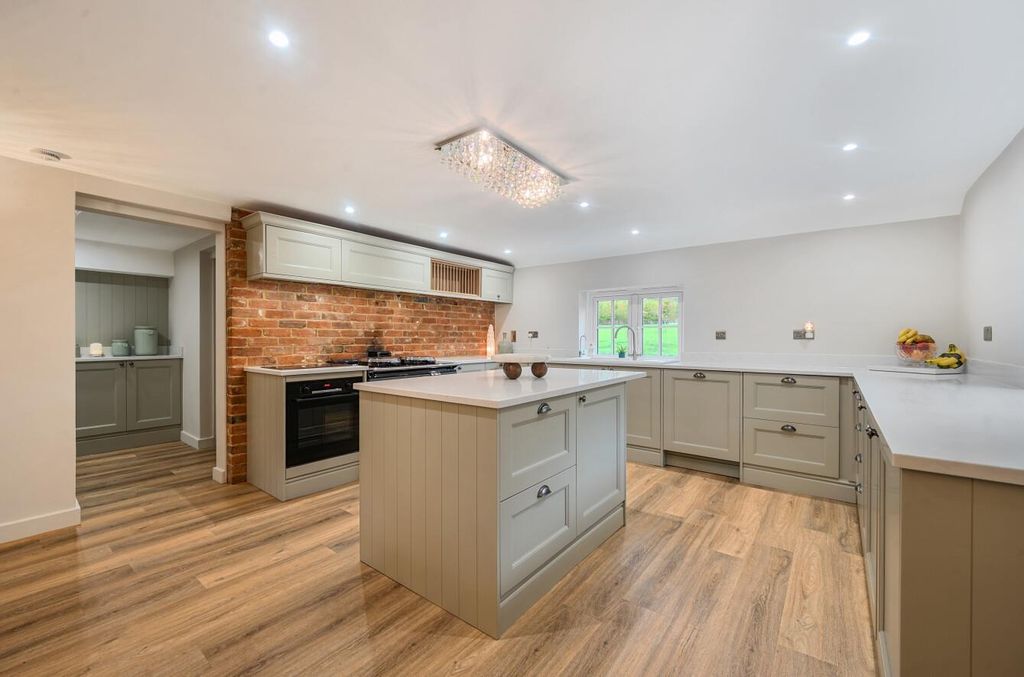 Property photo 2 of 56 1364634 (22).Jpg