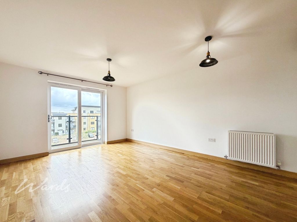 Property photo 2 of 12 Lounge