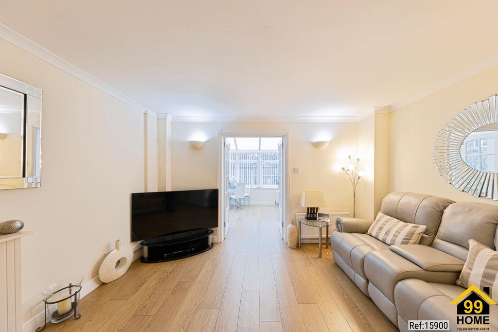 Property photo 2 of 20 Photo 1