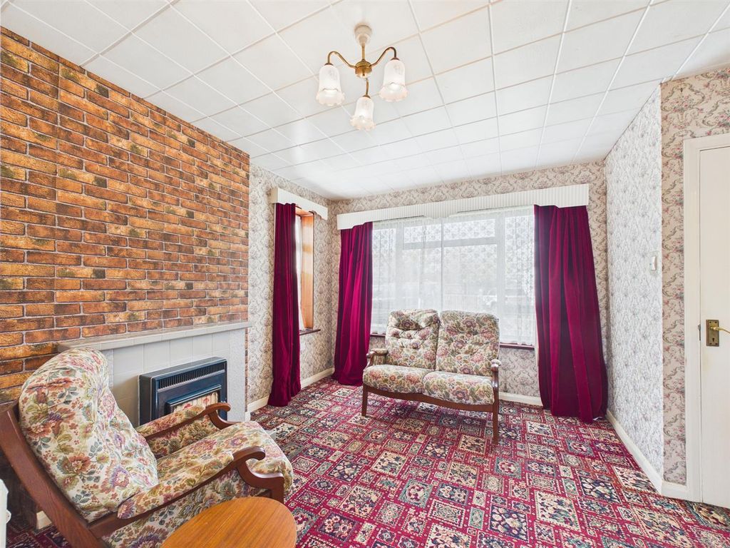 Property photo 2 of 8 Cam02435G0-Pr0186-Still009.Jpg