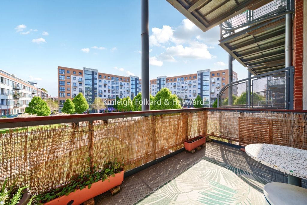 Property photo 2 of 14 B2F29d90-c0Ed-4Ff9-A