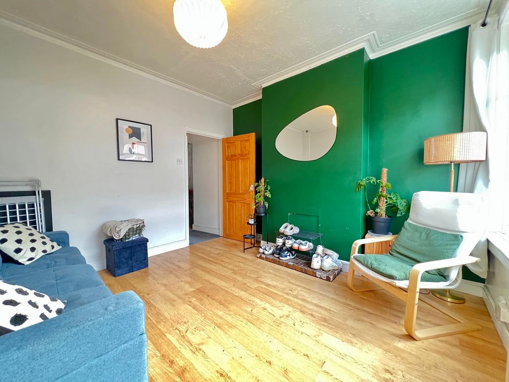 Property photo 3 of 9 Image