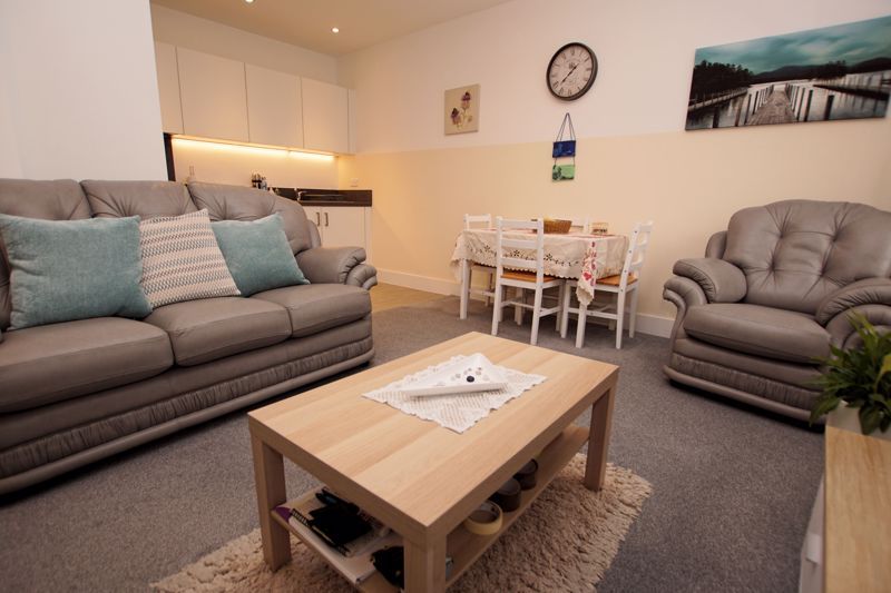 Property photo 2 of 7 Lounge/ Kitchen/ Diner