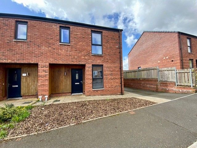 Property photo 1 of 18 Front