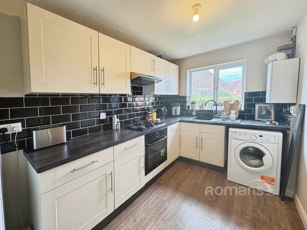 Property photo 2 of 14 Pbox-Img.Jpg