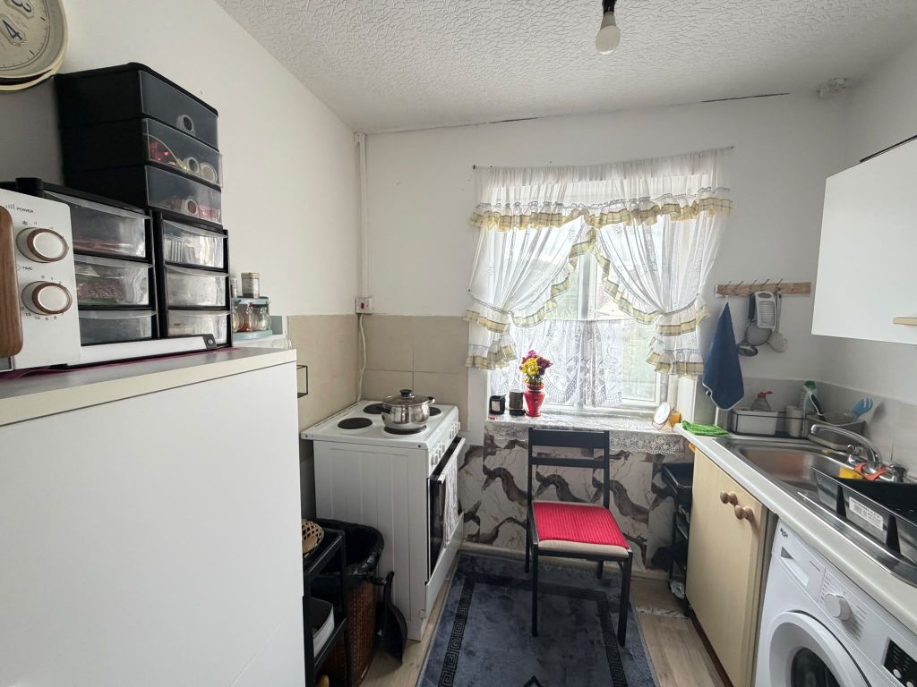 Property photo 3 of 8