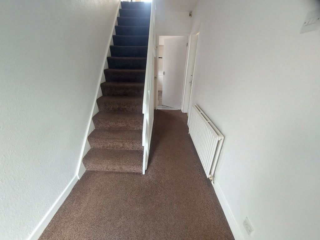 Property photo 2 of 13 Photograph 2