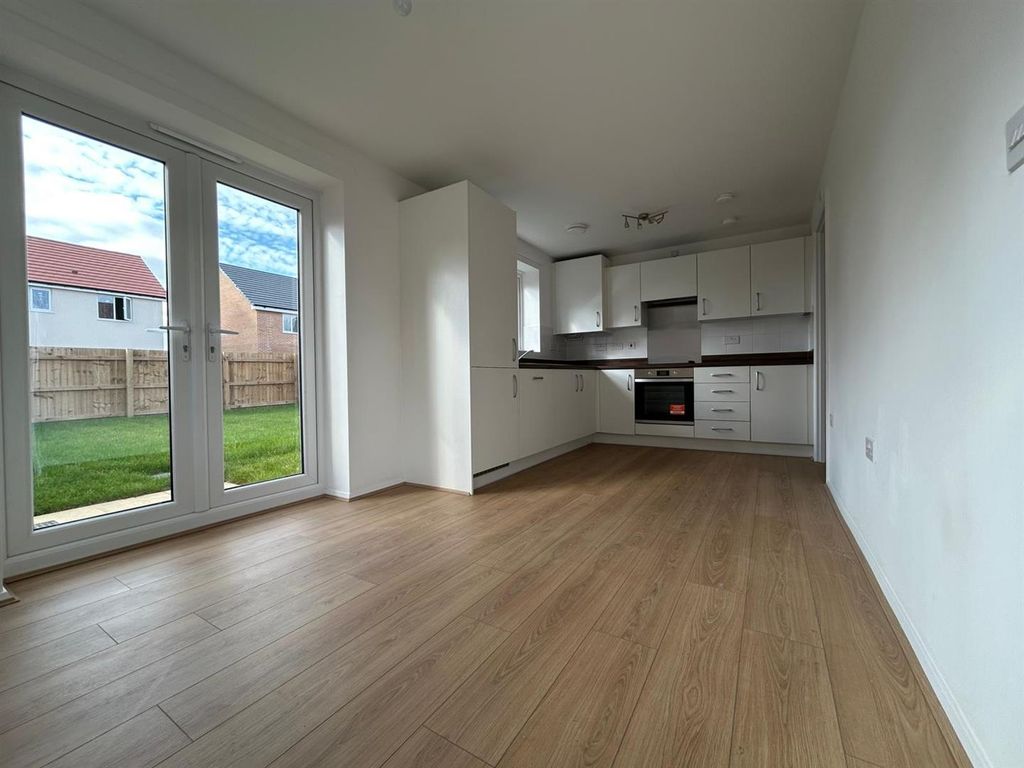 Property photo 2 of 10 Img-20241004-Wa0039.Jpg