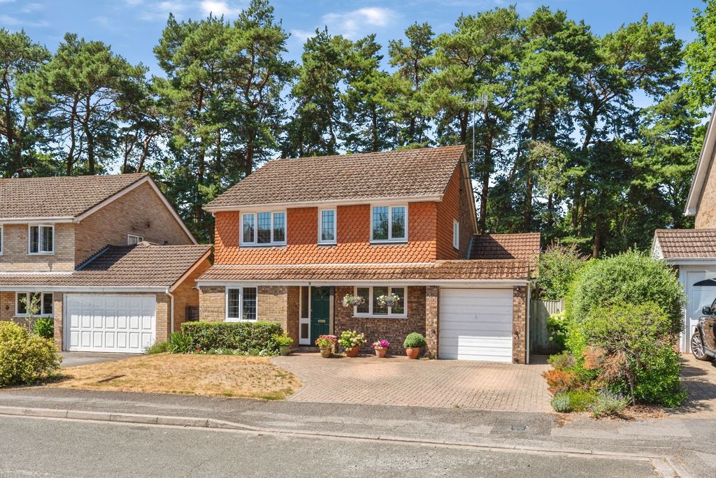 Property photo 1 of 16 Pbox-Img.Jpg
